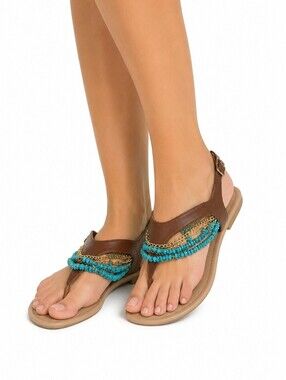 Shoe Dazzle Flat Sandals Chains/Stone Strands, 5.5